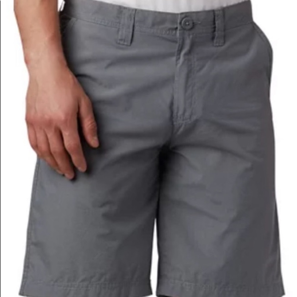 Columbia Men's Grey Washed Out Shorts Size 36 - Picture 1 of 6